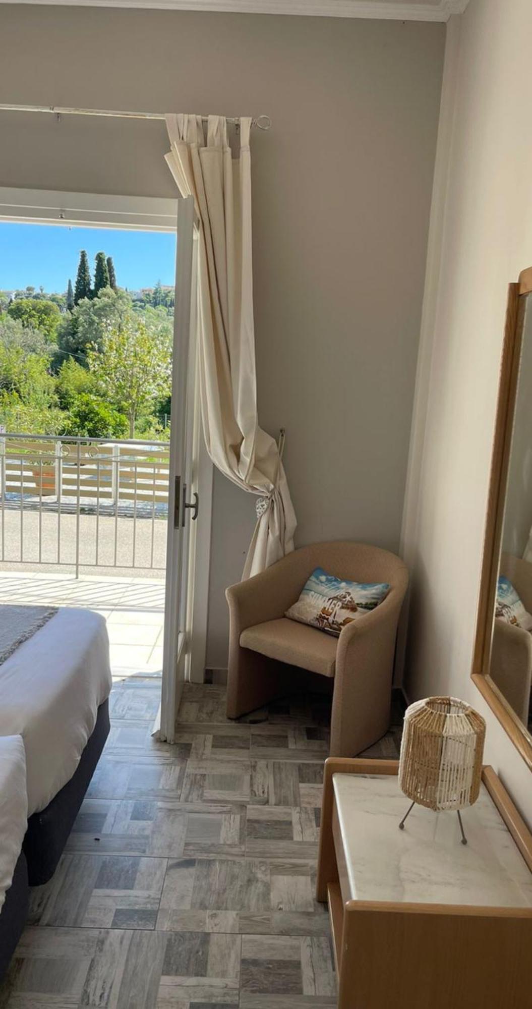 Georgia'S Apartments, Ipsos Corfu Exterior foto